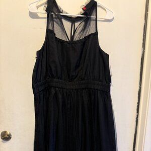 MODCLOTH Sleeveless Midi Dress Tulle Overlay Embroidered Red Roses 1X (CLO)